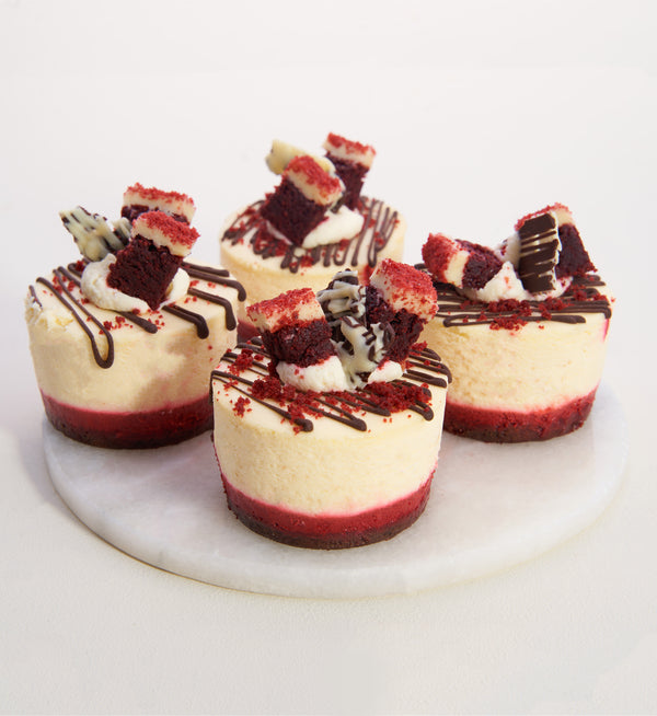 Red Velvet Mini Cheesecake Box